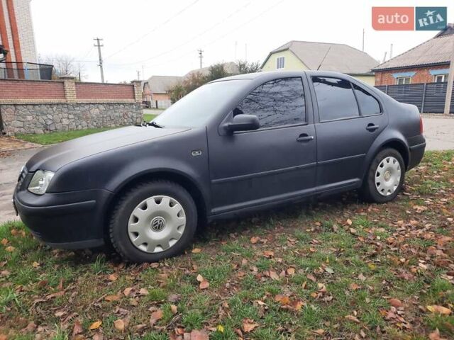 Чорний Фольксваген Бора, об'ємом двигуна 1.6 л та пробігом 480 тис. км за 3600 $, фото 3 на Automoto.ua