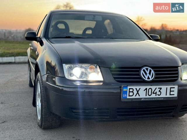 Черный Фольксваген Бора, объемом двигателя 1.6 л и пробегом 287 тыс. км за 3500 $, фото 7 на Automoto.ua