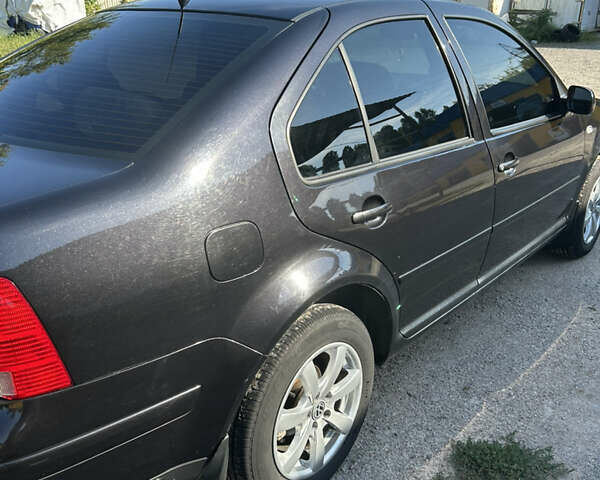 Черный Фольксваген Бора, объемом двигателя 1.6 л и пробегом 258 тыс. км за 4300 $, фото 13 на Automoto.ua