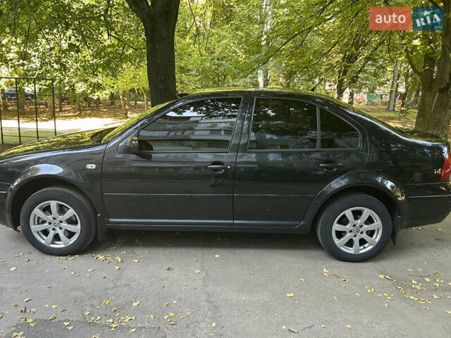 Черный Фольксваген Бора, объемом двигателя 1.6 л и пробегом 258 тыс. км за 4300 $, фото 18 на Automoto.ua