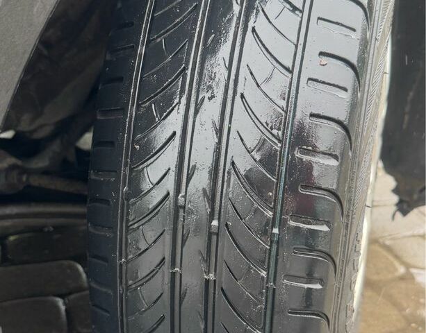 Черный Фольксваген Бора, объемом двигателя 1.8 л и пробегом 480 тыс. км за 3450 $, фото 11 на Automoto.ua