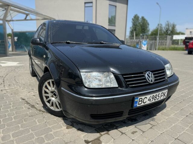 Черный Фольксваген Бора, объемом двигателя 1.8 л и пробегом 480 тыс. км за 3450 $, фото 22 на Automoto.ua