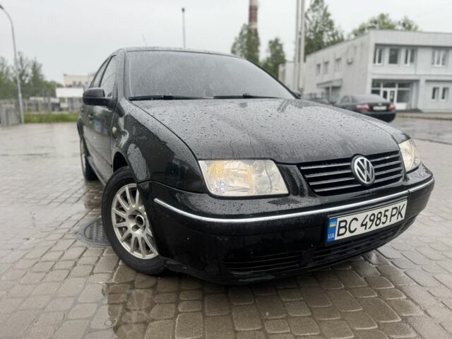 Черный Фольксваген Бора, объемом двигателя 1.8 л и пробегом 480 тыс. км за 3450 $, фото 9 на Automoto.ua