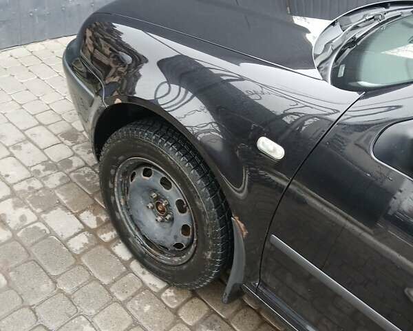 Черный Фольксваген Бора, объемом двигателя 1.6 л и пробегом 233 тыс. км за 4300 $, фото 3 на Automoto.ua