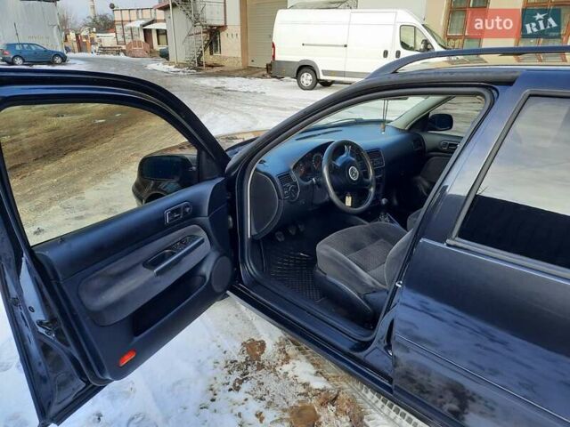 Чорний Фольксваген Бора, об'ємом двигуна 1.6 л та пробігом 266 тис. км за 4200 $, фото 6 на Automoto.ua