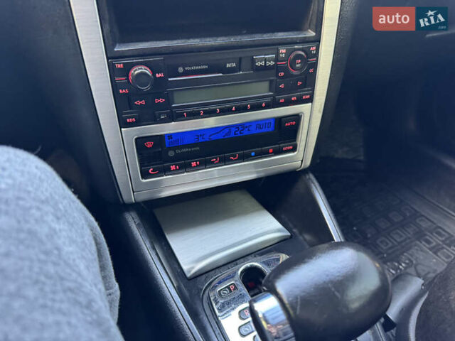 Черный Фольксваген Бора, объемом двигателя 1.98 л и пробегом 305 тыс. км за 3390 $, фото 18 на Automoto.ua