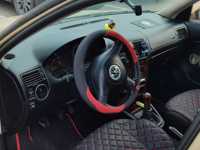 Фольксваген Бора 2002 в Киеве на Automoto.ua Коричневый Фольксваген Бора, объемом двигателя 2 л и пробегом 258 тыс. км за 3400 $, фото 5 на Automoto.ua