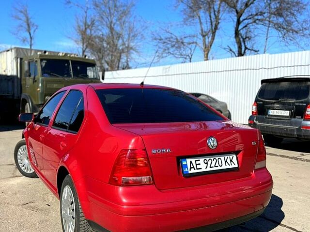 Червоний Фольксваген Бора, об'ємом двигуна 1.6 л та пробігом 212 тис. км за 5500 $, фото 7 на Automoto.ua