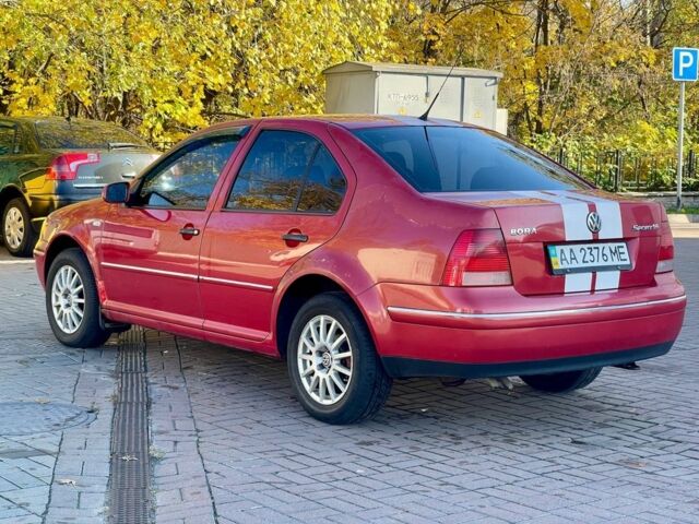 Красный Фольксваген Бора, объемом двигателя 1.6 л и пробегом 219 тыс. км за 3699 $, фото 2 на Automoto.ua