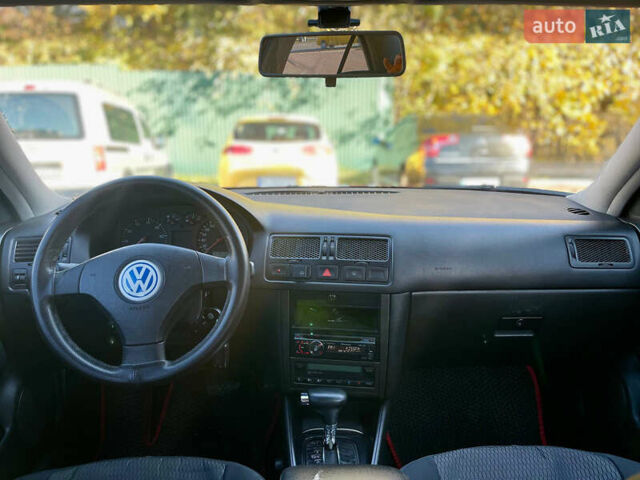 Фольксваген Бора 2002 в Киеве на Automoto.ua Красный Фольксваген Бора, объемом двигателя 1.6 л и пробегом 219 тыс. км за 3699 $, фото 5 на Automoto.ua