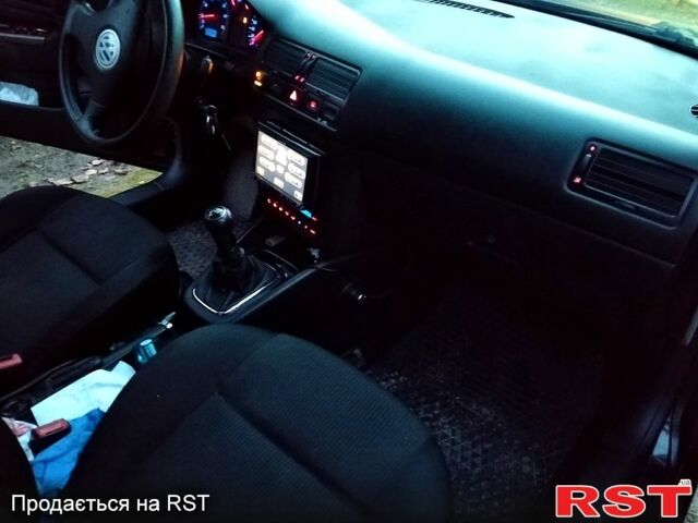 Фольксваген Бора, объемом двигателя 1.6 л и пробегом 0 тыс. км за 3200 $, фото 1 на Automoto.ua