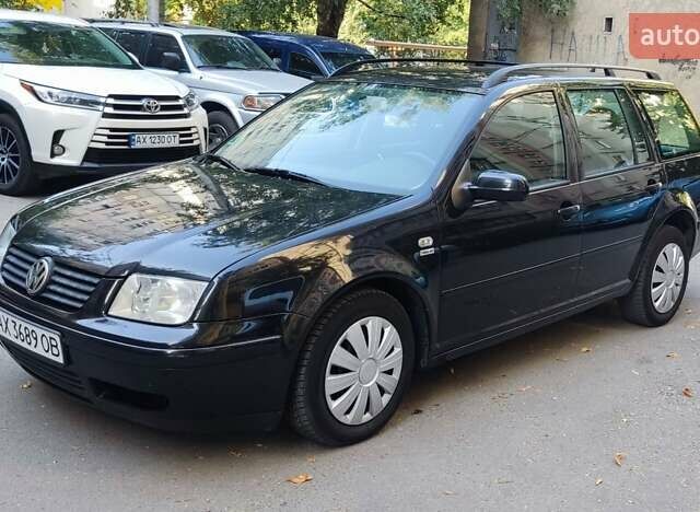 Фольксваген Бора, объемом двигателя 1.6 л и пробегом 267 тыс. км за 4200 $, фото 1 на Automoto.ua