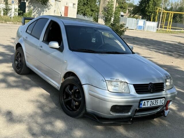 Серый Фольксваген Бора, объемом двигателя 1.6 л и пробегом 153 тыс. км за 3000 $, фото 1 на Automoto.ua