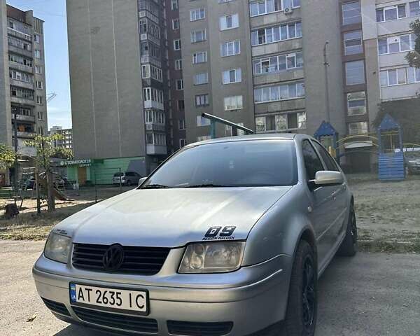 Сірий Фольксваген Бора, об'ємом двигуна 1.6 л та пробігом 136 тис. км за 3800 $, фото 1 на Automoto.ua