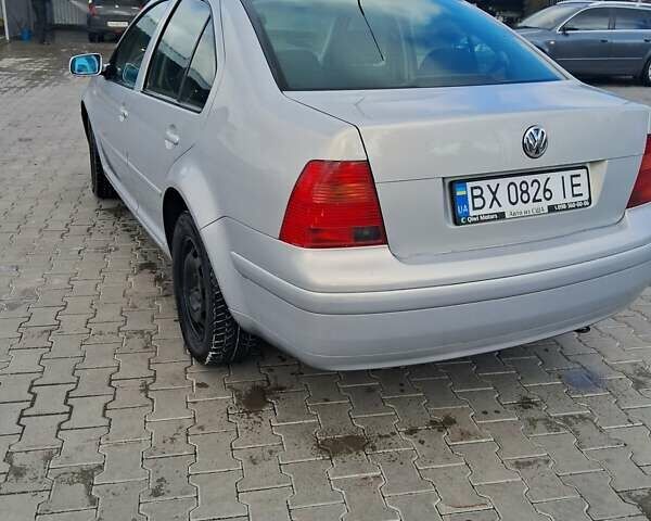 Серый Фольксваген Бора, объемом двигателя 1.6 л и пробегом 32 тыс. км за 4000 $, фото 6 на Automoto.ua