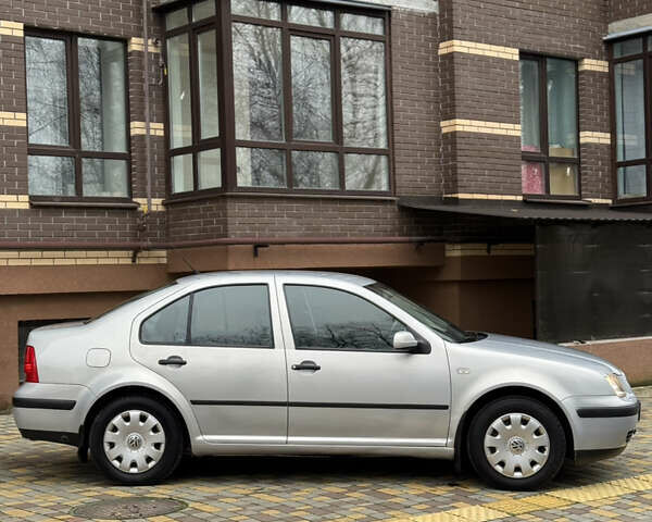 Сірий Фольксваген Бора, об'ємом двигуна 1.59 л та пробігом 208 тис. км за 4200 $, фото 6 на Automoto.ua