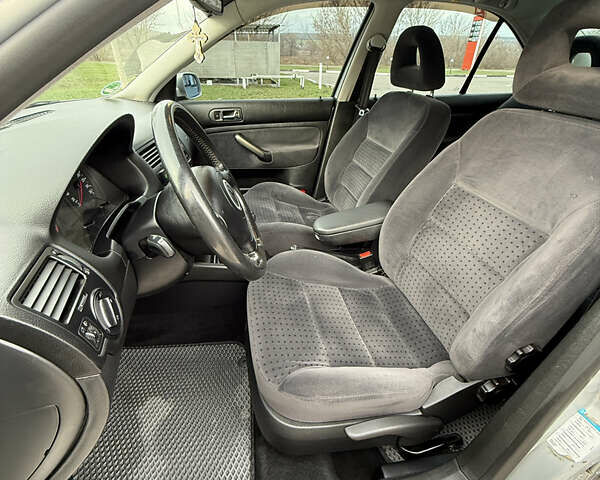 Серый Фольксваген Бора, объемом двигателя 1.6 л и пробегом 178 тыс. км за 5300 $, фото 31 на Automoto.ua