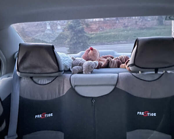 Сірий Фольксваген Бора, об'ємом двигуна 1.6 л та пробігом 267 тис. км за 4300 $, фото 11 на Automoto.ua