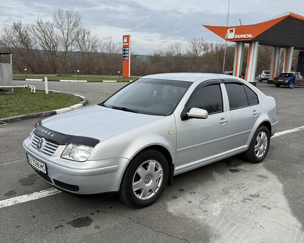 Серый Фольксваген Бора, объемом двигателя 1.6 л и пробегом 178 тыс. км за 5300 $, фото 8 на Automoto.ua