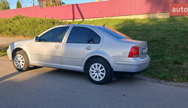 Сірий Фольксваген Бора, об'ємом двигуна 1.6 л та пробігом 380 тис. км за 3400 $, фото 3 на Automoto.ua