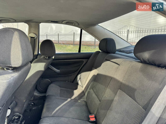 Серый Фольксваген Бора, объемом двигателя 2 л и пробегом 320 тыс. км за 2800 $, фото 11 на Automoto.ua