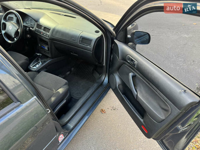 Серый Фольксваген Бора, объемом двигателя 2 л и пробегом 320 тыс. км за 2800 $, фото 13 на Automoto.ua