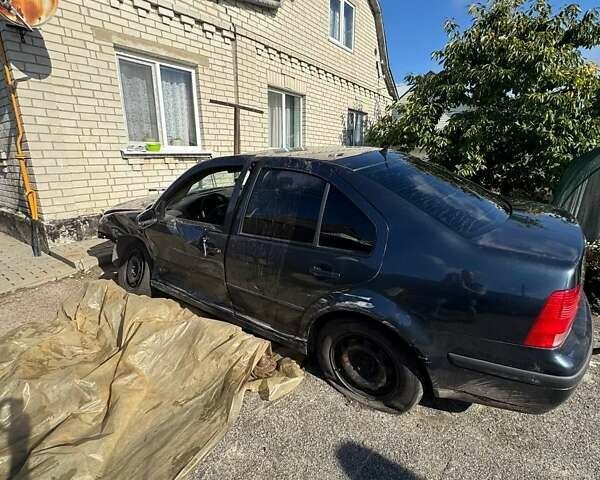 Сірий Фольксваген Бора, об'ємом двигуна 1.6 л та пробігом 460 тис. км за 1700 $, фото 3 на Automoto.ua