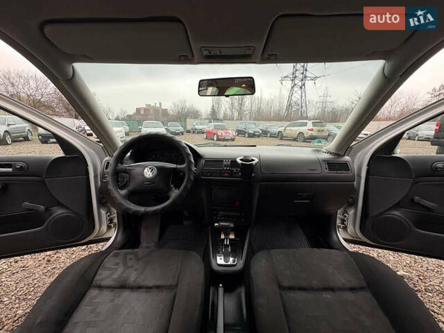 Серый Фольксваген Бора, объемом двигателя 1.6 л и пробегом 185 тыс. км за 4900 $, фото 13 на Automoto.ua