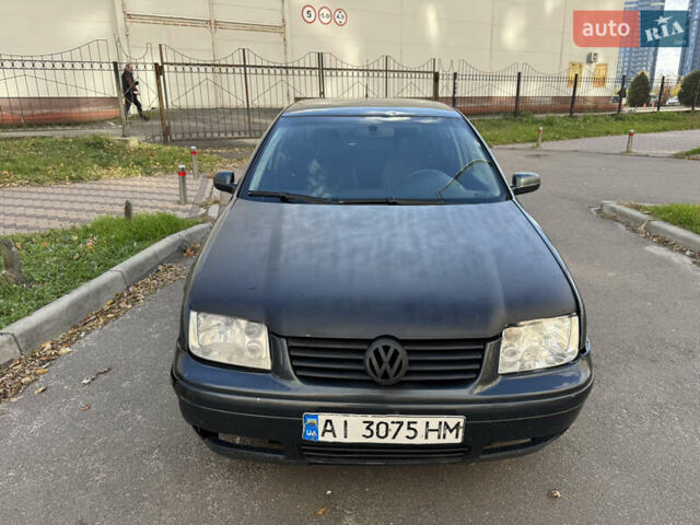 Серый Фольксваген Бора, объемом двигателя 2 л и пробегом 320 тыс. км за 2800 $, фото 1 на Automoto.ua