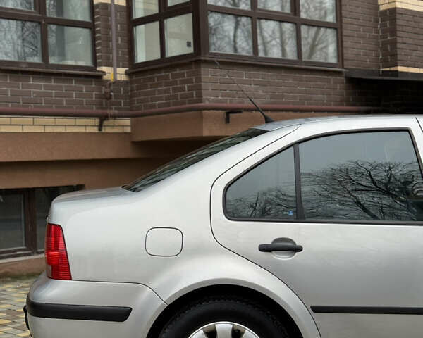 Сірий Фольксваген Бора, об'ємом двигуна 1.59 л та пробігом 208 тис. км за 4200 $, фото 7 на Automoto.ua