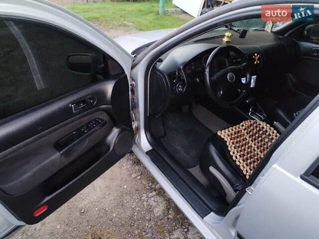 Сірий Фольксваген Бора, об'ємом двигуна 1.6 л та пробігом 360 тис. км за 4200 $, фото 6 на Automoto.ua