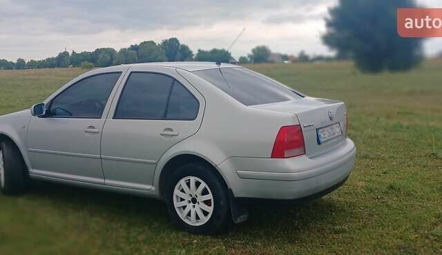 Сірий Фольксваген Бора, об'ємом двигуна 1.6 л та пробігом 380 тис. км за 3400 $, фото 17 на Automoto.ua