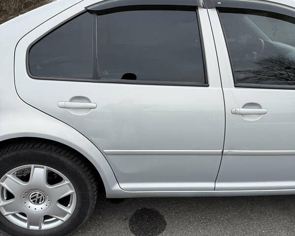 Серый Фольксваген Бора, объемом двигателя 1.6 л и пробегом 178 тыс. км за 5300 $, фото 15 на Automoto.ua