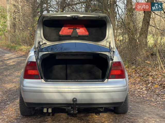 Серый Фольксваген Бора, объемом двигателя 1.9 л и пробегом 400 тыс. км за 2990 $, фото 9 на Automoto.ua