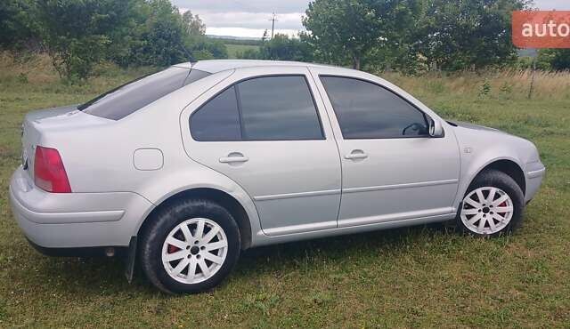 Сірий Фольксваген Бора, об'ємом двигуна 1.6 л та пробігом 380 тис. км за 3400 $, фото 14 на Automoto.ua