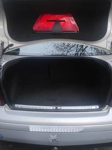 Сірий Фольксваген Бора, об'ємом двигуна 1.6 л та пробігом 310 тис. км за 3300 $, фото 7 на Automoto.ua