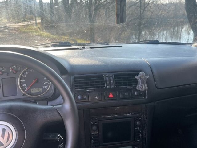 Сірий Фольксваген Бора, об'ємом двигуна 1.6 л та пробігом 3 тис. км за 3400 $, фото 13 на Automoto.ua