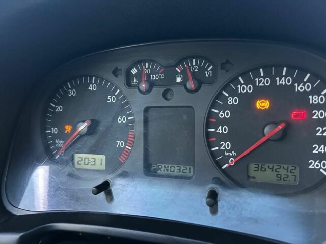 Серый Фольксваген Бора, объемом двигателя 0 л и пробегом 36 тыс. км за 3600 $, фото 7 на Automoto.ua