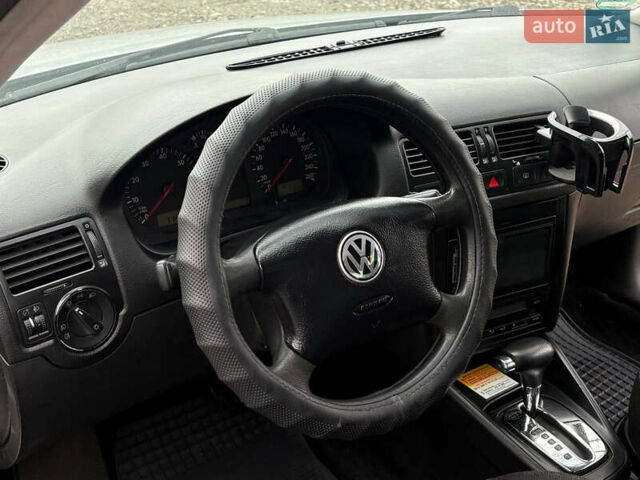 Серый Фольксваген Бора, объемом двигателя 1.6 л и пробегом 185 тыс. км за 4900 $, фото 9 на Automoto.ua