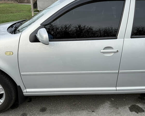 Серый Фольксваген Бора, объемом двигателя 1.6 л и пробегом 178 тыс. км за 5300 $, фото 10 на Automoto.ua