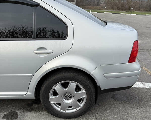 Серый Фольксваген Бора, объемом двигателя 1.6 л и пробегом 178 тыс. км за 5300 $, фото 12 на Automoto.ua