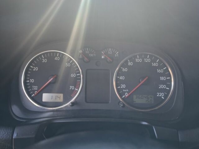 Сірий Фольксваген Бора, об'ємом двигуна 1.6 л та пробігом 3 тис. км за 3400 $, фото 12 на Automoto.ua