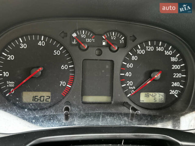 Серый Фольксваген Бора, объемом двигателя 1.6 л и пробегом 185 тыс. км за 5000 $, фото 5 на Automoto.ua