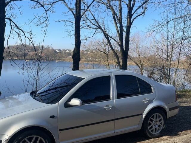 Сірий Фольксваген Бора, об'ємом двигуна 1.6 л та пробігом 3 тис. км за 3400 $, фото 5 на Automoto.ua