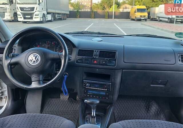 Серый Фольксваген Бора, объемом двигателя 1.6 л и пробегом 229 тыс. км за 5333 $, фото 26 на Automoto.ua