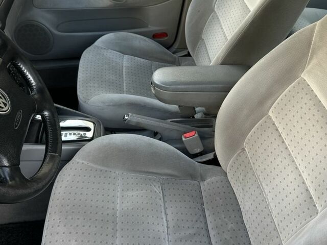 Серый Фольксваген Бора, объемом двигателя 2 л и пробегом 250 тыс. км за 3450 $, фото 7 на Automoto.ua