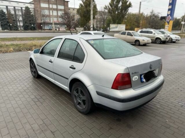 Сірий Фольксваген Бора, об'ємом двигуна 1.6 л та пробігом 364 тис. км за 4200 $, фото 2 на Automoto.ua