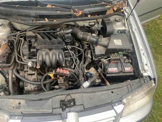 Серый Фольксваген Бора, объемом двигателя 1.6 л и пробегом 369 тыс. км за 3300 $, фото 2 на Automoto.ua