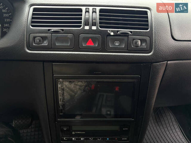 Серый Фольксваген Бора, объемом двигателя 1.6 л и пробегом 185 тыс. км за 4900 $, фото 21 на Automoto.ua