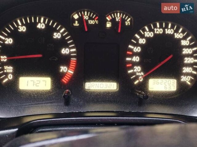 Сірий Фольксваген Бора, об'ємом двигуна 1.6 л та пробігом 360 тис. км за 4200 $, фото 5 на Automoto.ua